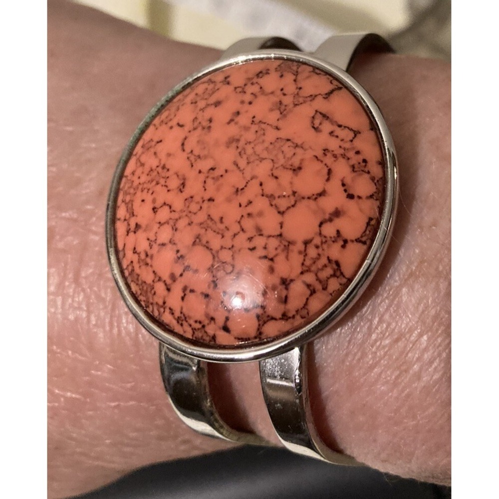 Celebrity Silver Tone Bangle Modernist Bracelet Orange Carnelian Faux Stone 60s
